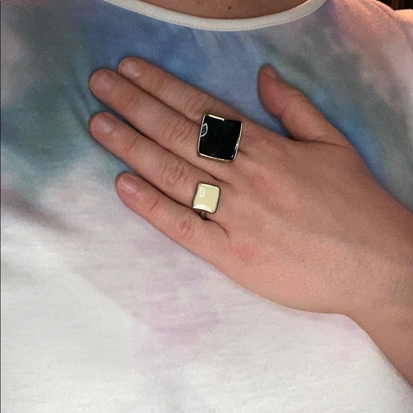 Two finger ring illusion ring - Picture 5 of 6